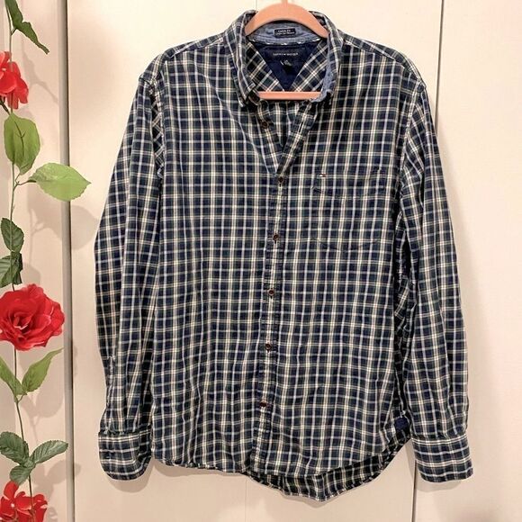 🌷 Tommy Hilfiger🌷Navy Blue Green Red White Plaid Button Down Shirt - Picture 7 of 7